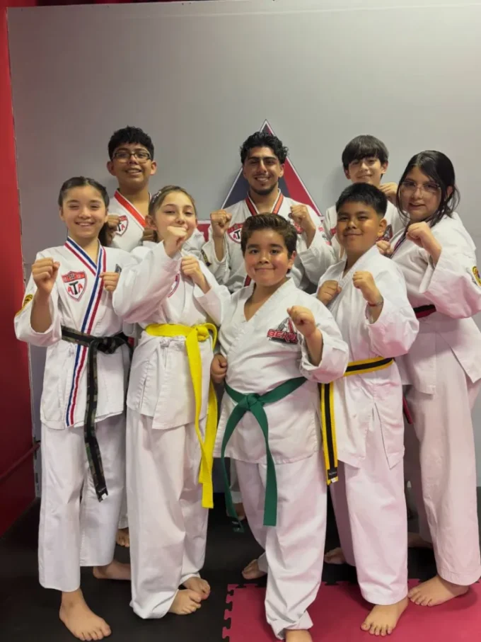 academia-de-taekwondo-de-coquimbo-se-destaca-en-torneo-panamericano
